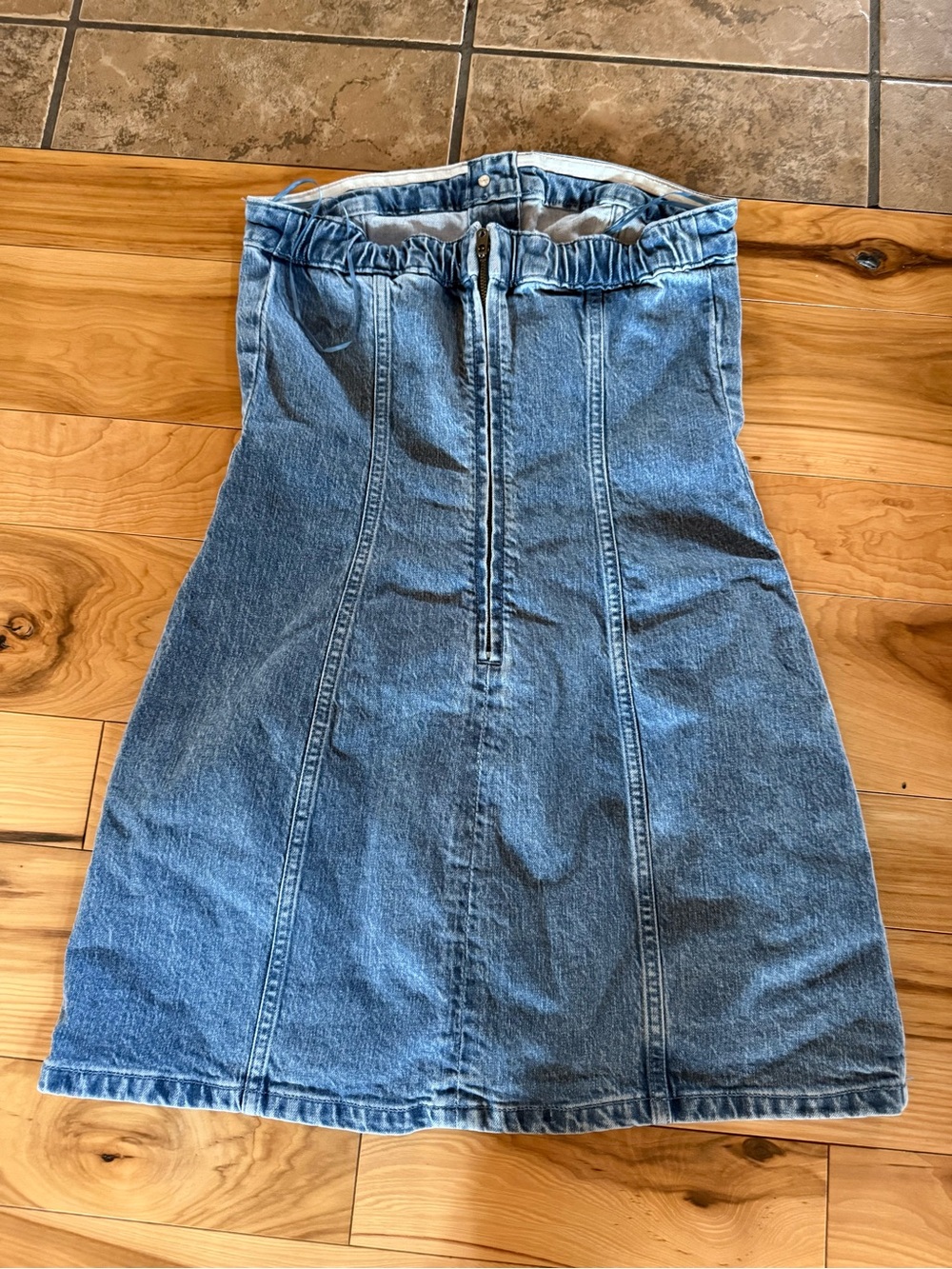 NWT Abercrombie & Fitch Blue Denim Button-Front Strapless Mini Dress - Picture 4 of 4